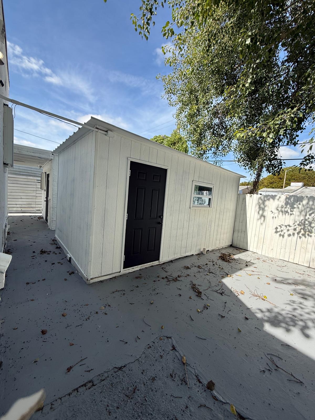 913 Northwest 46th Street - 5